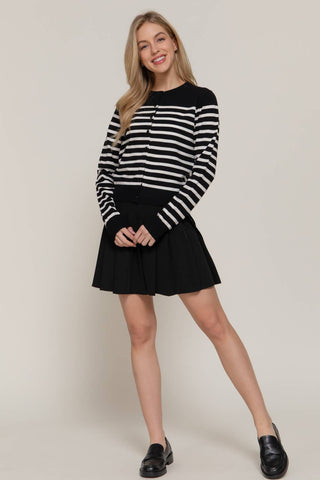 Long Sleeve Crew Neck Stripe Sweater Cardigan: OLV-olive/cream / M