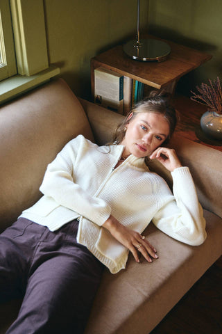 SIMPLE COMFORT 2-WAY ZIP EVERYDAY SWEATER JACKET WITH POCKET: CARAMEL / S